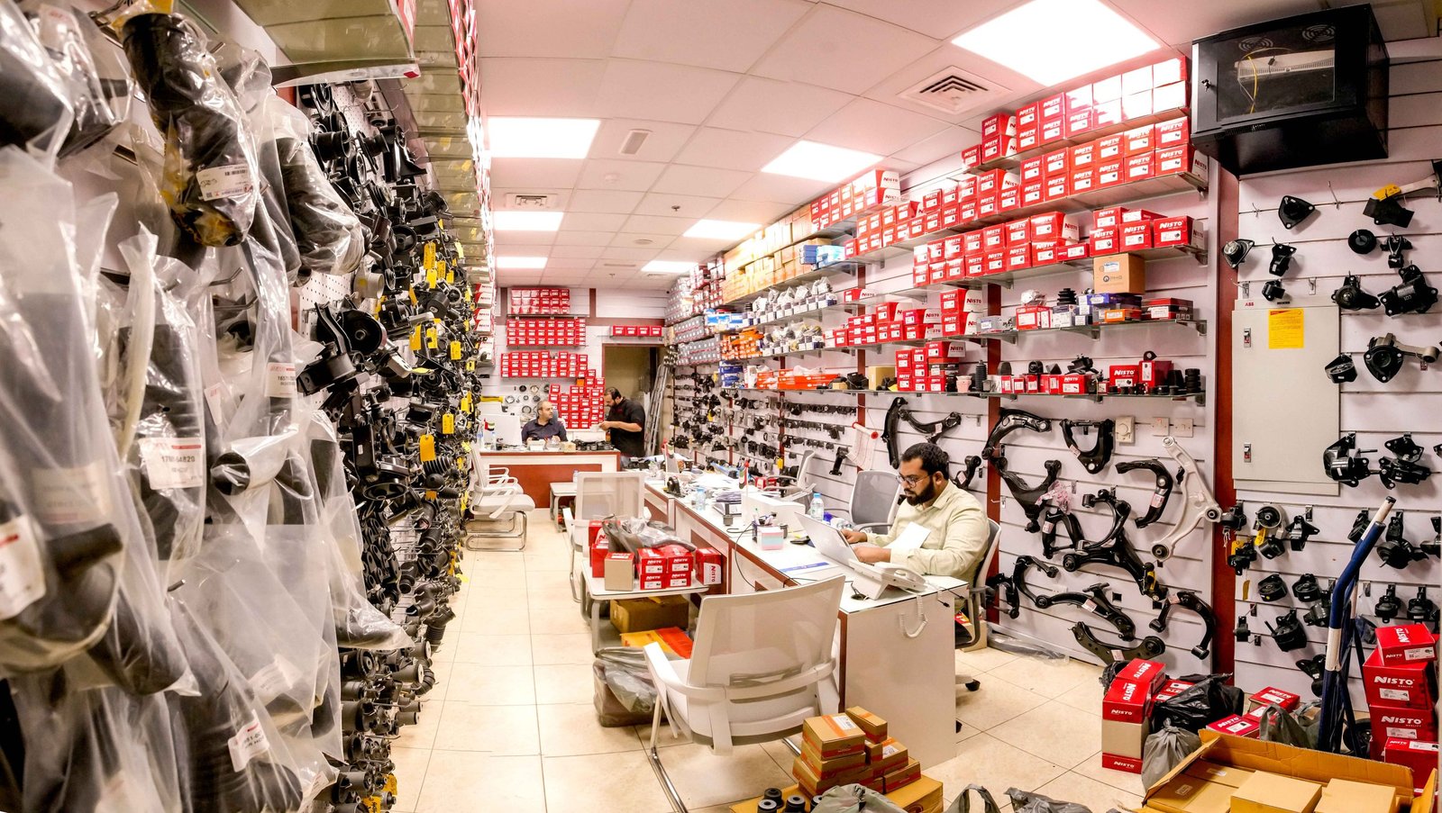 Auto Parts Warehouse